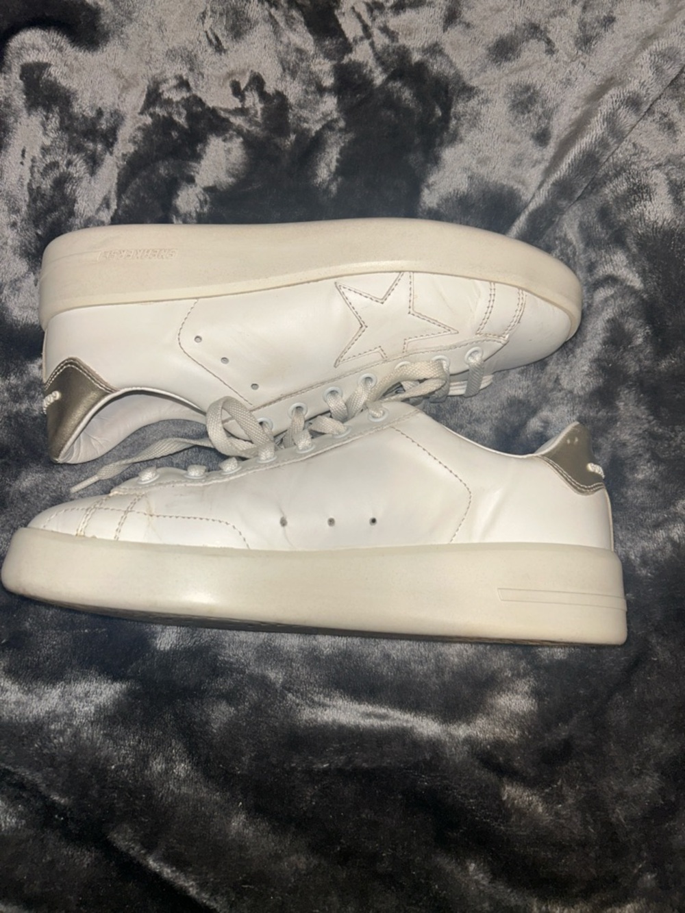 Golden Goose White Leather Pure-Star Sneaker with Gold Heel 37 - Picture 2 of 9